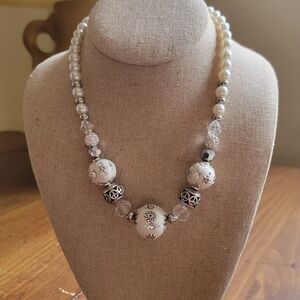 Chic Silver and White Beaded Necklace
